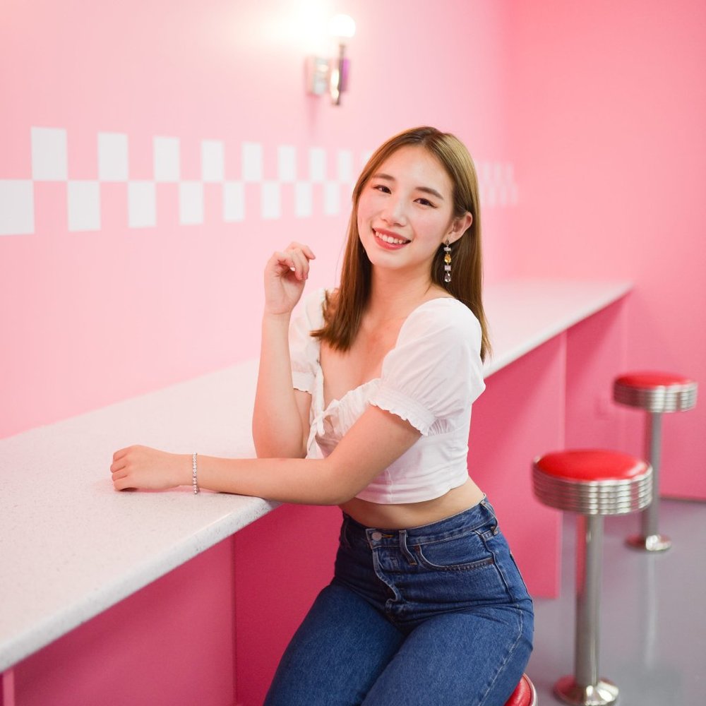 Meet your Posher, Alice